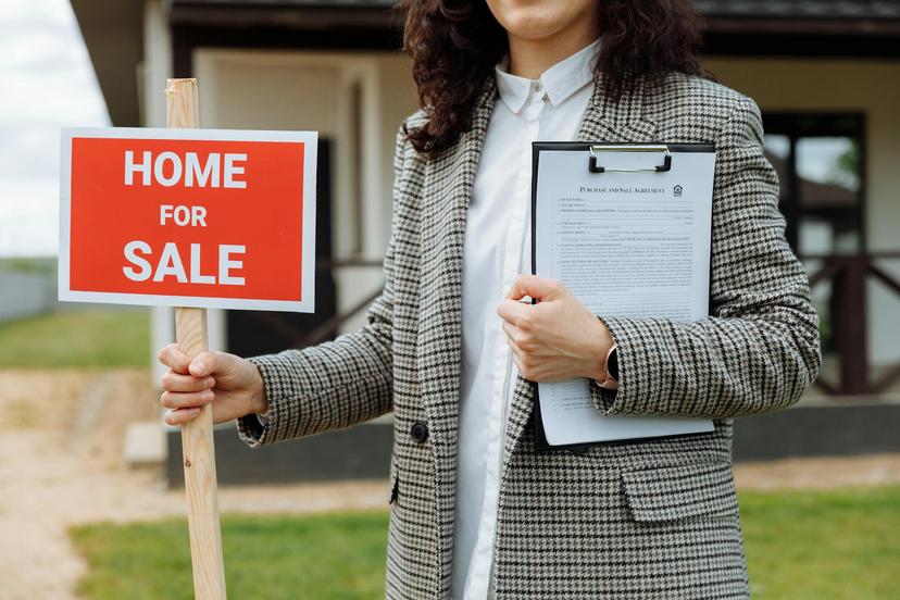Should I Sell My House or Rent it Out?